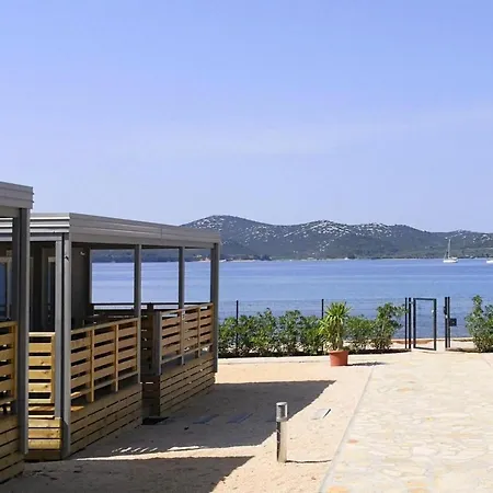 Caravan Park Mediteran Kamp Ljutic, Biograd Holiday home